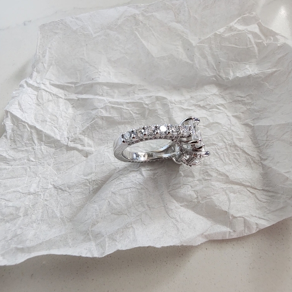 9.02 Total CT Lab Grown Platinum Engagement Ring  IGI Size 6 - Picture 10 of 16